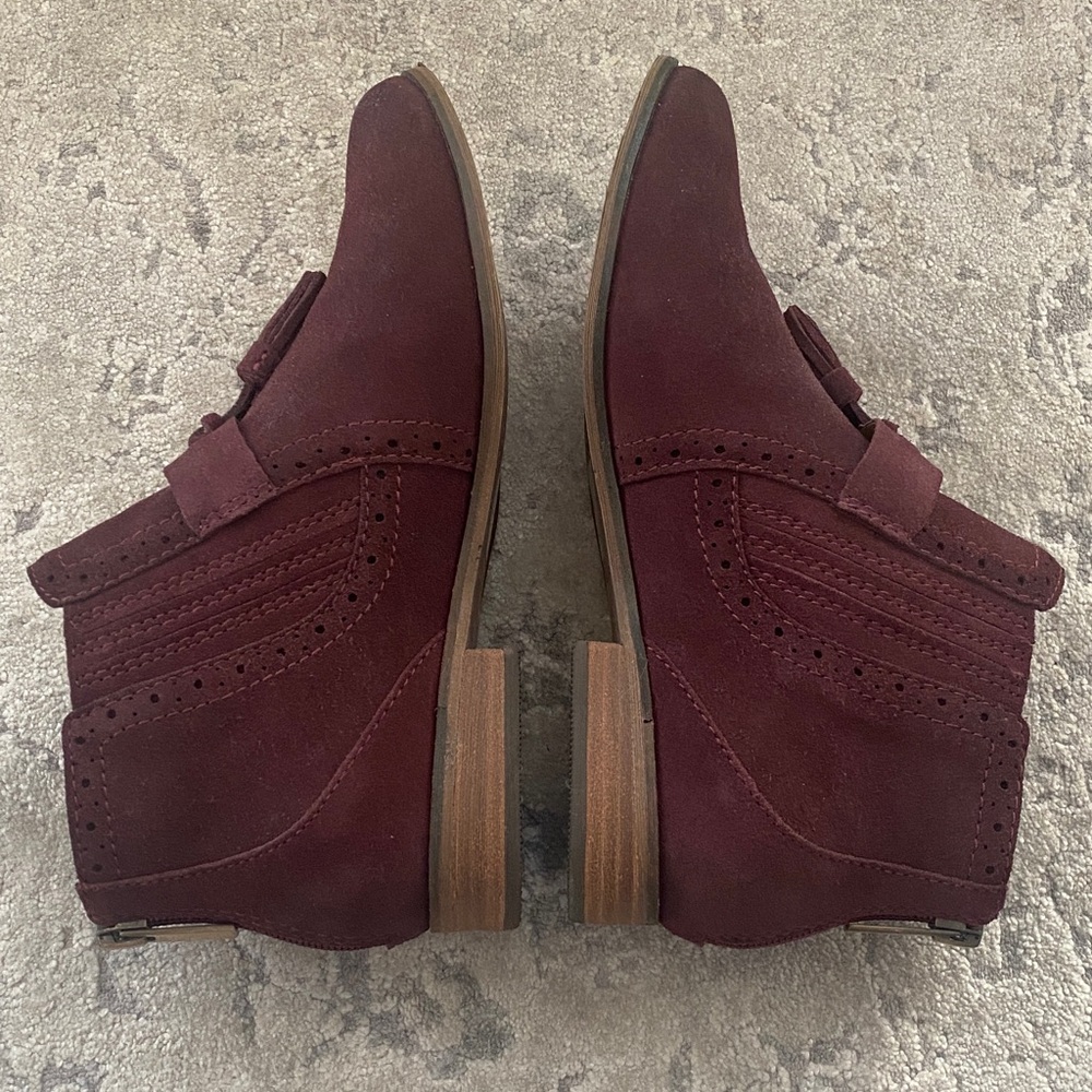 Dolce Vita Burgundy Suede Ankle Boots - Picture 4 of 8
